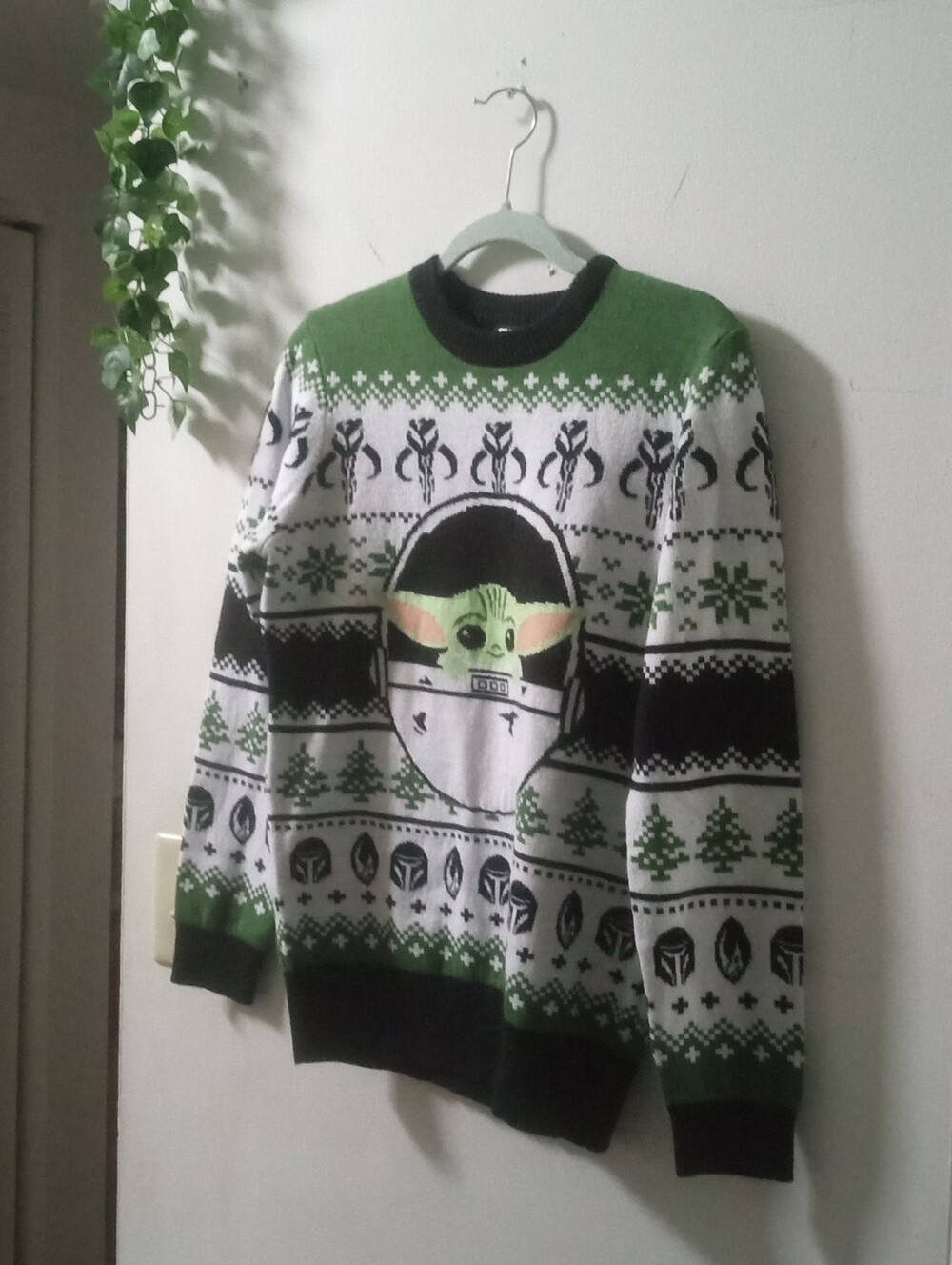 Star Wars Green and Black Baby Yoda Crewneck Sweater